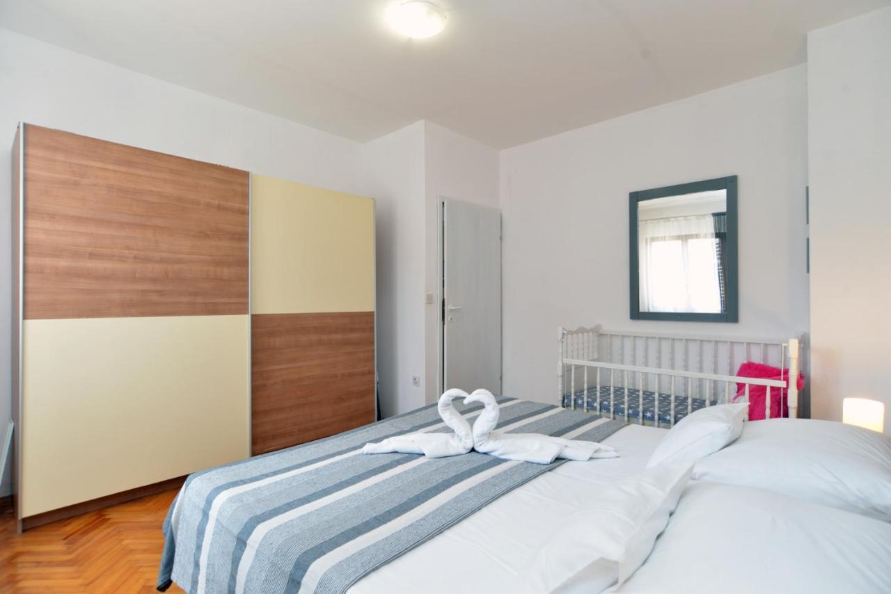 Apartment 1021 Fažana Esterno foto