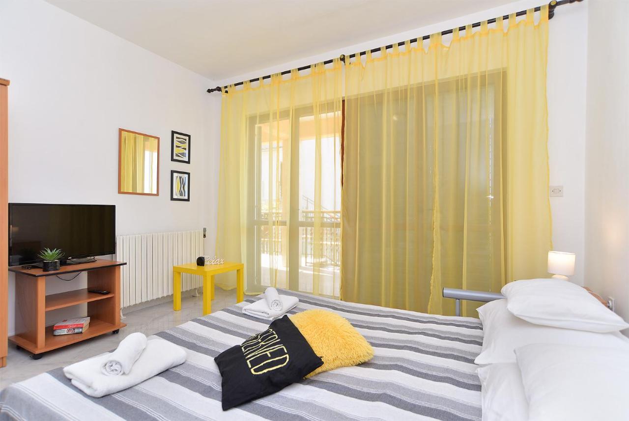 Apartment 1021 Fažana Esterno foto