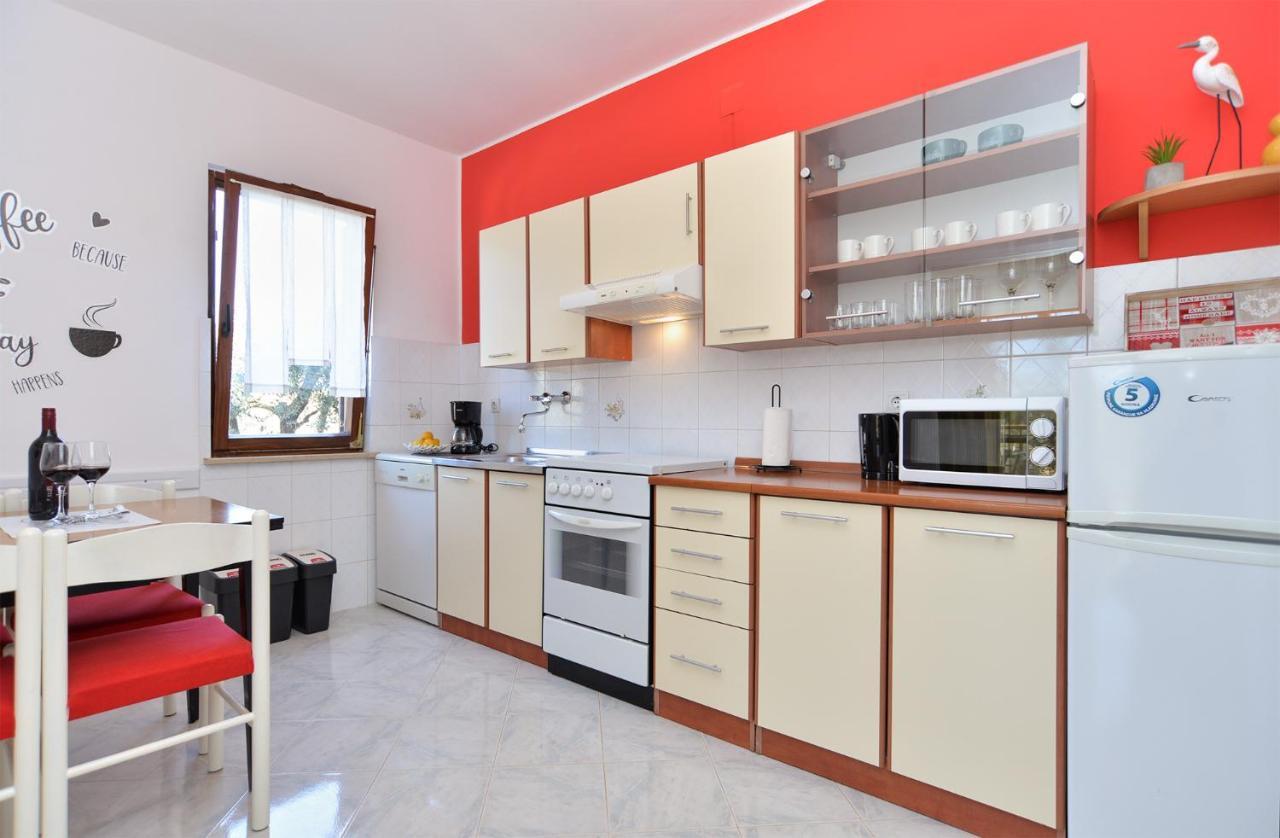 Apartment 1021 Fažana Esterno foto